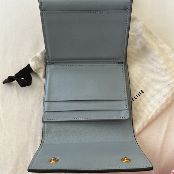 Celine Trifold Wallet - Picture 12 of 12